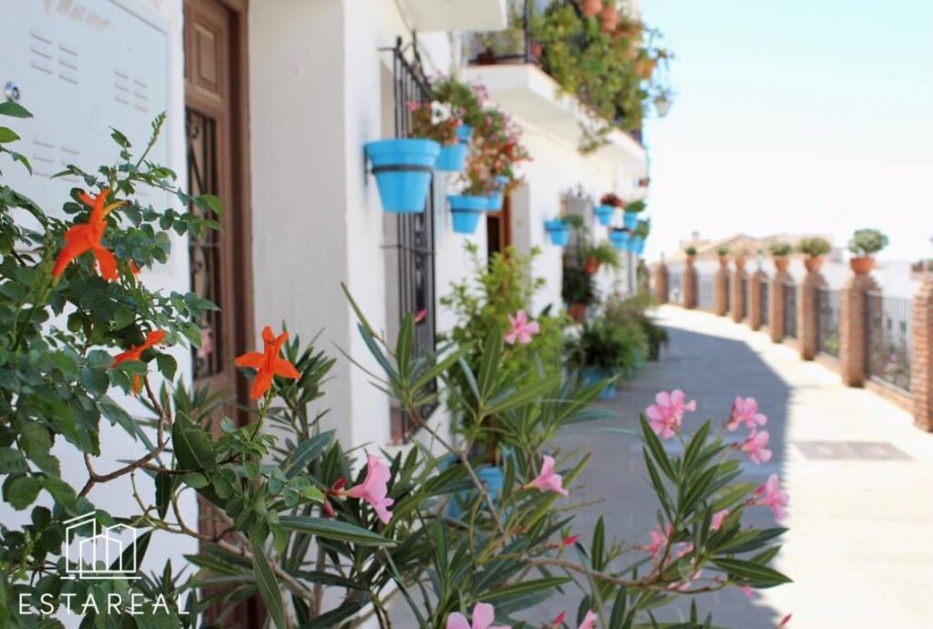 Asuntoja Fuengirolan lähellä Mijaksessa