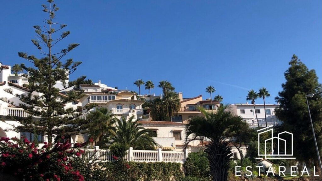 Asuntoja Fuengirolassa